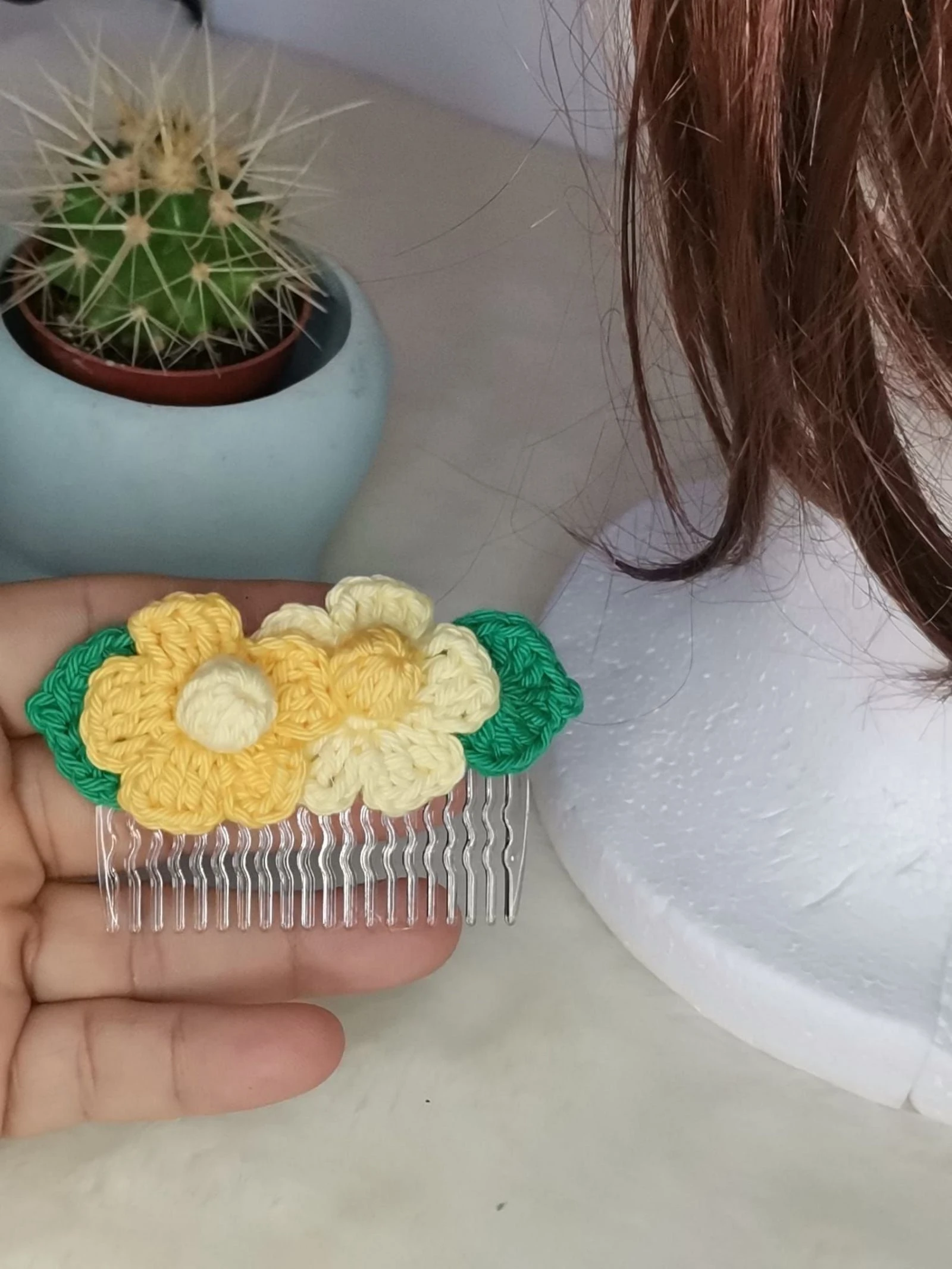 Peineta de flores de crochê feita à mão - Acessório de cabelo de algodão – photo 2